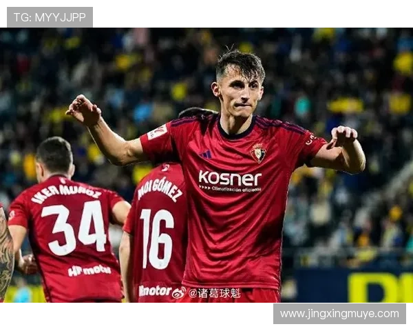 奥布拉克西甲金手套连庄，门将表现稳健