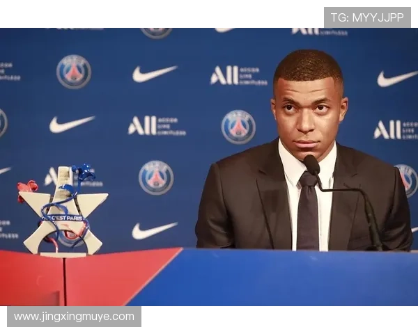 姆巴佩与内马尔关系裂痕:战术地位与更衣室影响力之争 姆巴佩与内马尔关系裂痕:战术地位与更衣室影响力之争